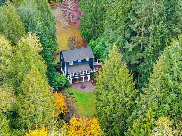 $775,000 | 16995 Seminole Road Northeast, Poulsbo, WA 98370