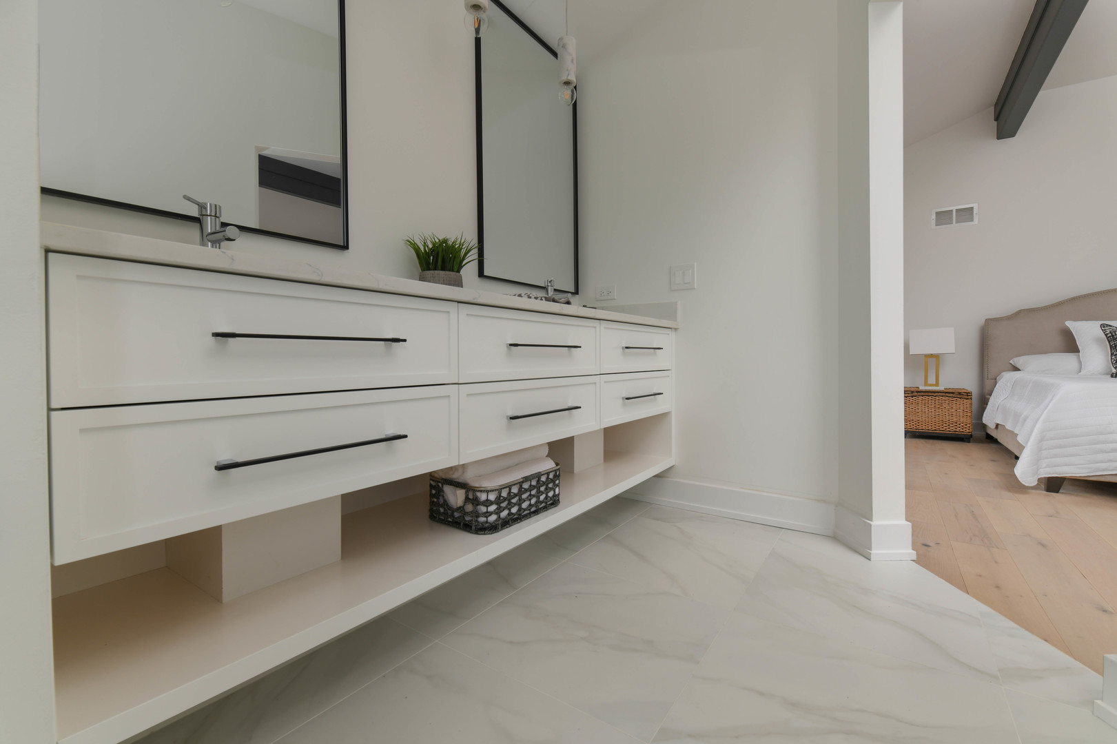 8100 Steepleside Drive Burr Ridge, IL 60527 - Photo 19 of 38