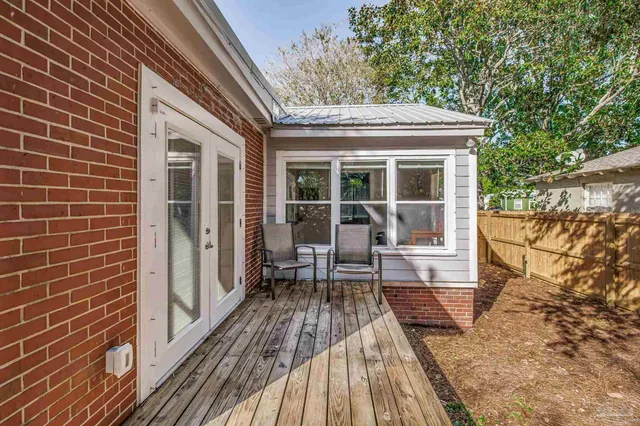 $330,000 | 631 West Avery Street, Pensacola, FL 32501