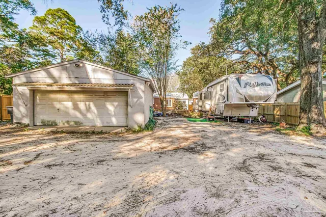$330,000 | 631 West Avery Street, Pensacola, FL 32501