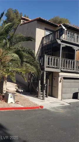 $1,100 | 2818 Calle Del Oro, Las Vegas, NV 89120