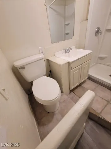 $1,100 | 2818 Calle Del Oro, Las Vegas, NV 89120