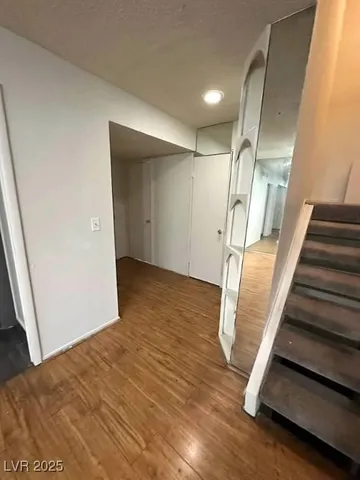 $1,100 | 2818 Calle Del Oro, Las Vegas, NV 89120