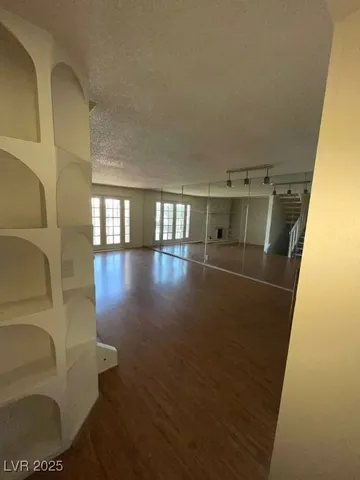 $1,100 | 2818 Calle Del Oro, Las Vegas, NV 89120