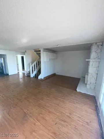 $1,100 | 2818 Calle Del Oro, Las Vegas, NV 89120