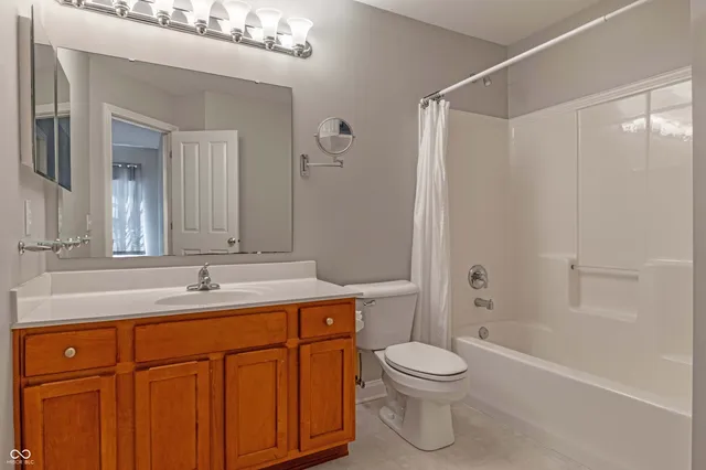 $2,850 | 12741 Edgemont Way, Carmel, IN 46032