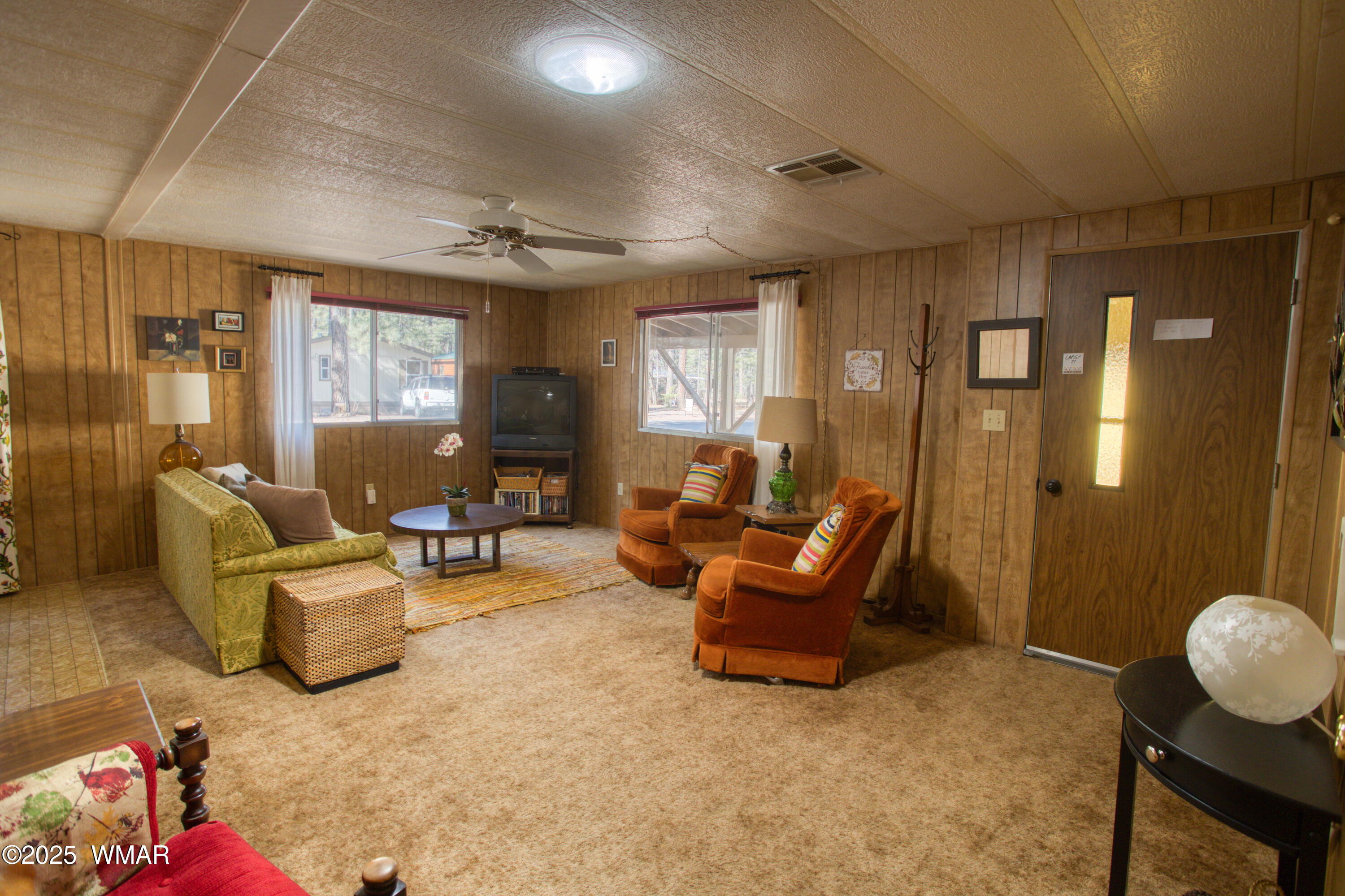 5220 South Blue Ridge Loop Pinetop, AZ 85935 - Photo 10 of 54 3 LIVING