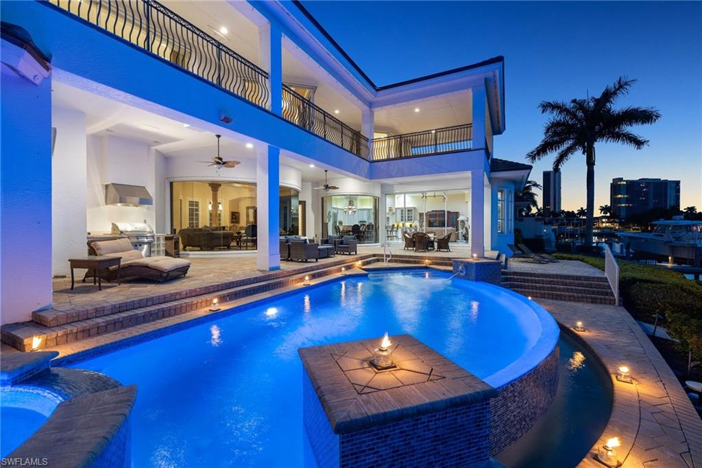 339 Devils Bight Naples, FL 34103 - Photo 3 of 17