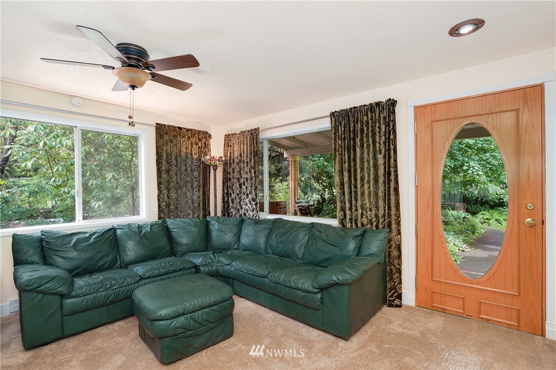 2211 Russell Road Snohomish, WA 98290 - Photo 14 of 25 Gallery Image 14