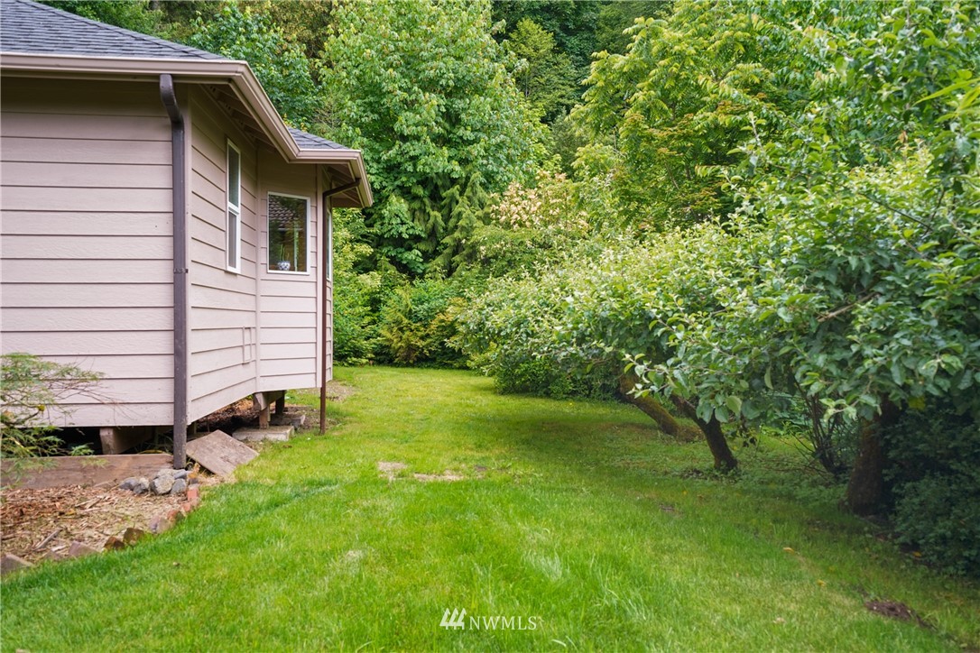 2211 Russell Road Snohomish, WA 98290 - Photo 8 of 25 Gallery Image 8