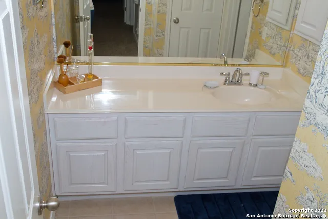 $2,500 | 1614 Hawks Tree Lane, San Antonio, TX 78248