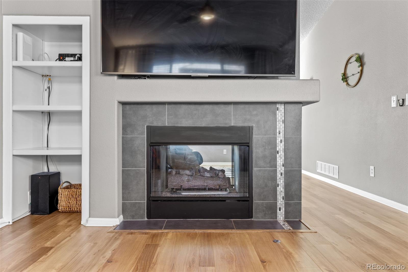 10566 Hyacinth Place Highlands Ranch, CO 80129 - Photo 11 of 49