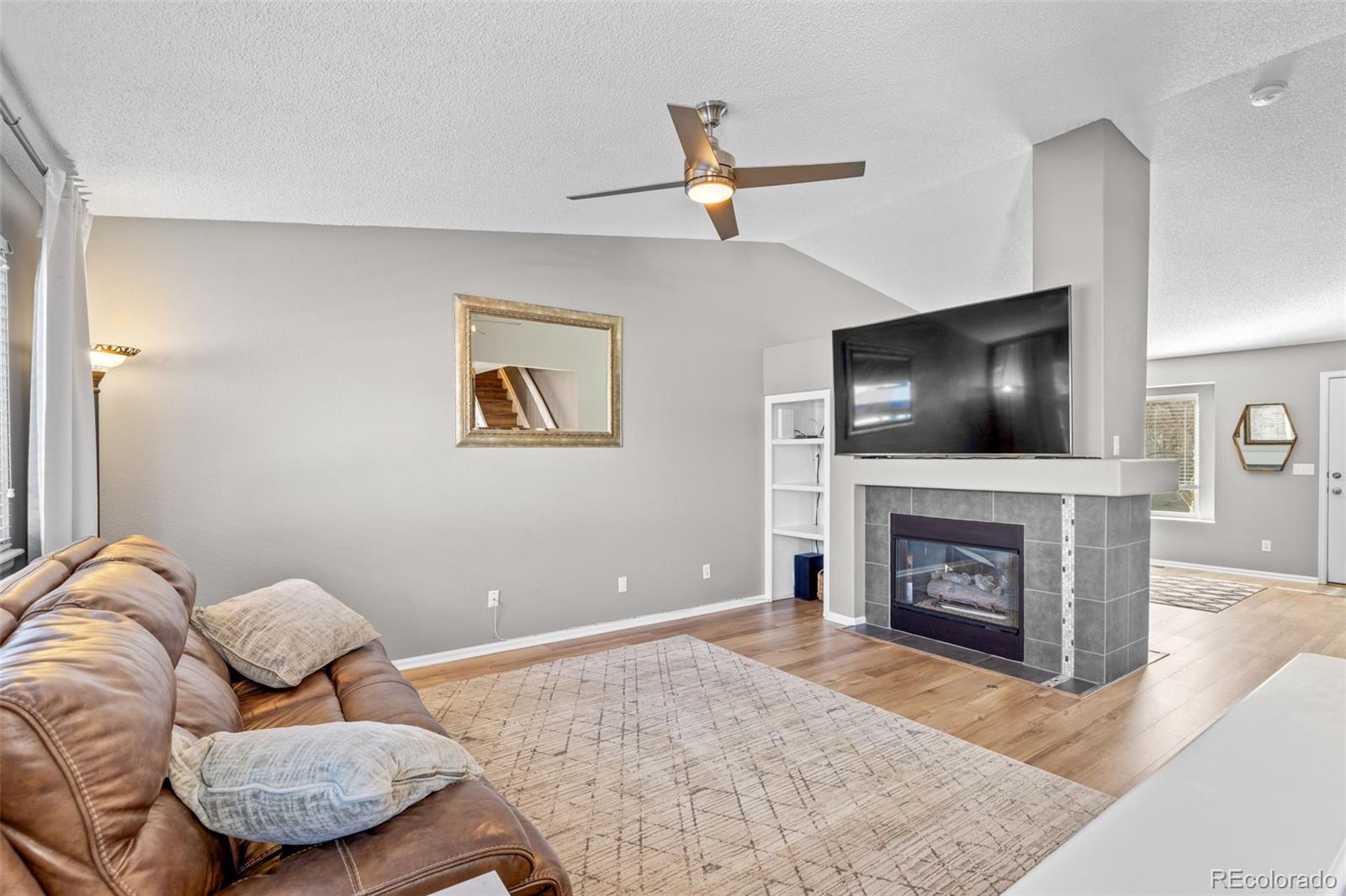 10566 Hyacinth Place Highlands Ranch, CO 80129 - Photo 13 of 49