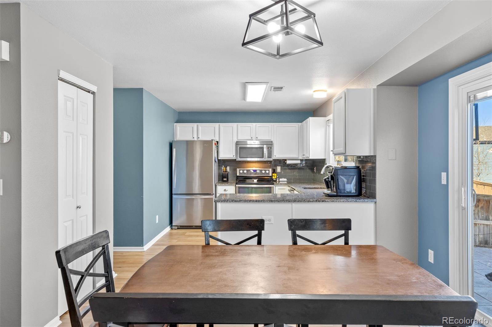 10566 Hyacinth Place Highlands Ranch, CO 80129 - Photo 14 of 49