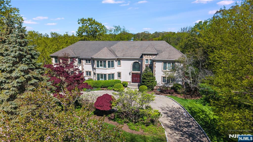 554 Hampton Hill Road Franklin Lakes, NJ 07417 - Photo 2 of 50 Gallery Image 2