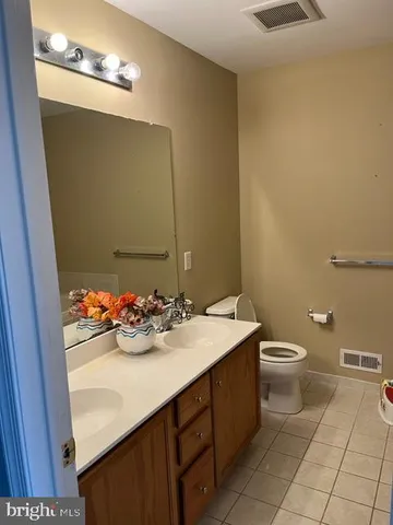 $2,970 | 1032 Moore Road, Thorofare, NJ 08086