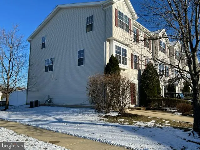 $2,970 | 1032 Moore Road, Thorofare, NJ 08086