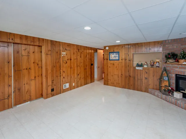 $375,000 | 1769 Serpentine Drive, Eagan, MN 55122