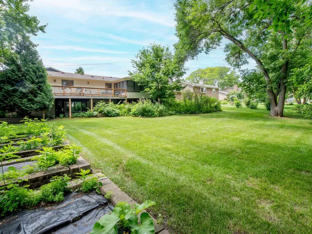 $375,000 | 1769 Serpentine Drive, Eagan, MN 55122