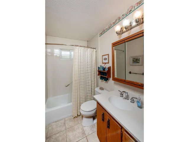 $375,000 | 1769 Serpentine Drive, Eagan, MN 55122