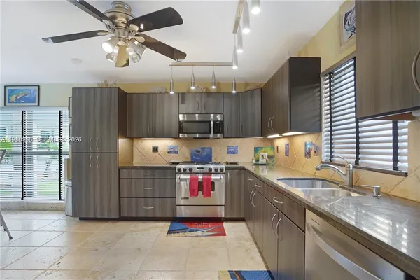 $4,900 | 20320 Bel Aire Drive, Cutler Bay, FL 33189