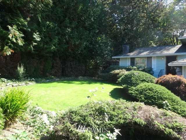 609 South 38th Court Renton, WA 98055 - Photo 7 of 22