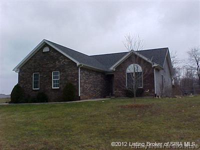 906 Wiseman Road Southeast Corydon, IN 47112 - Photo 3 of 13