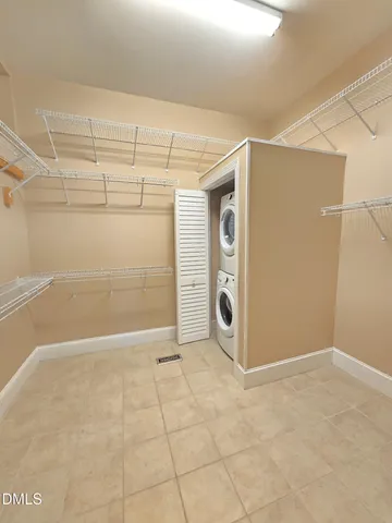 $2,695 | 5 Chasewood Court, Durham, NC 27703