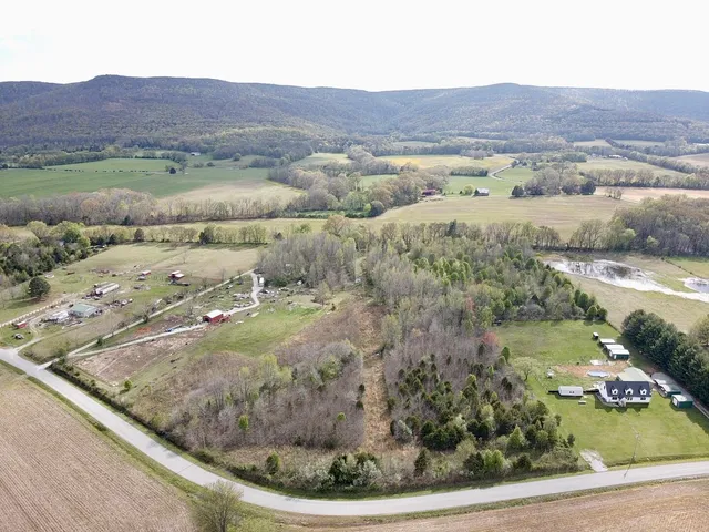 $125,000 | 0 East Roarks Cove Road, Decherd, TN 37324