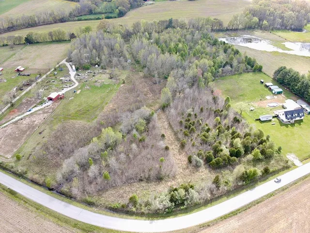 $125,000 | 0 East Roarks Cove Road, Decherd, TN 37324