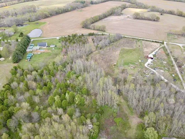 $125,000 | 0 East Roarks Cove Road, Decherd, TN 37324