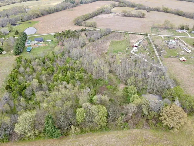 $125,000 | 0 East Roarks Cove Road, Decherd, TN 37324