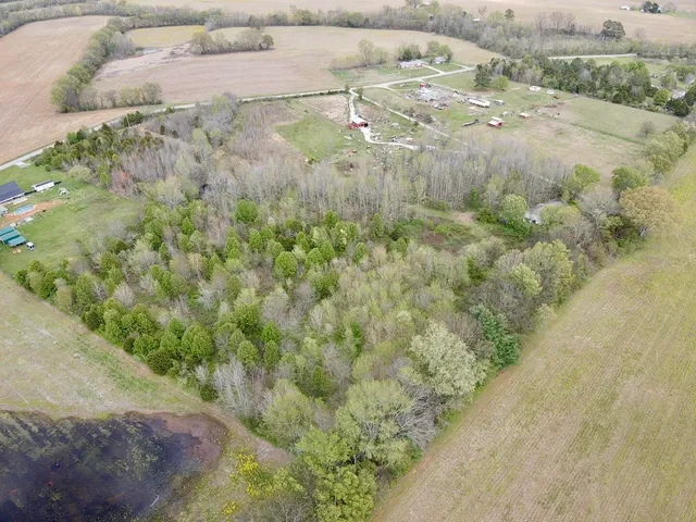 $125,000 | 0 East Roarks Cove Road, Decherd, TN 37324