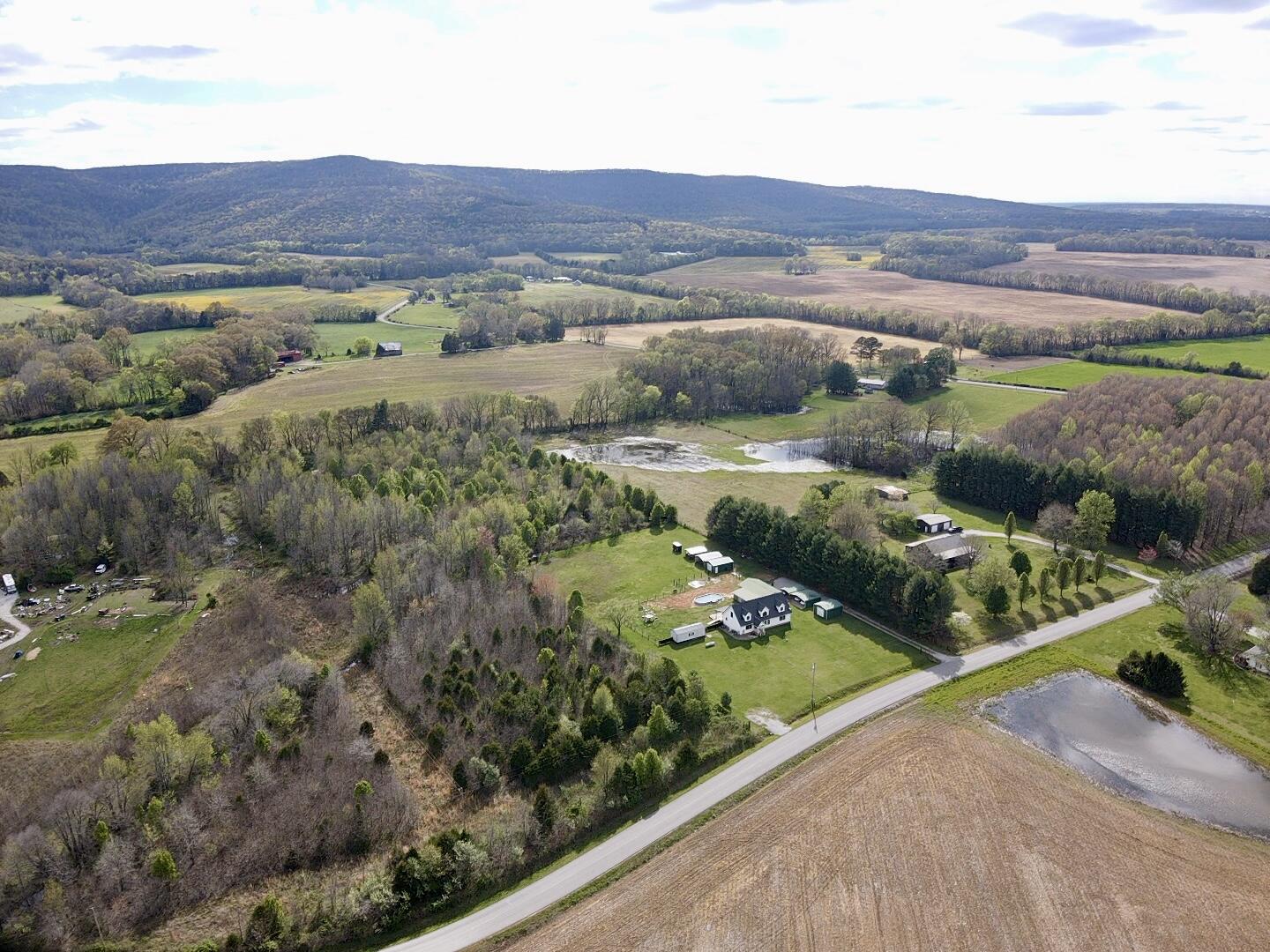 0 East Roarks Cove Road Decherd, TN 37324 - Photo 3 of 37 2024-04-05-15-48-55-211