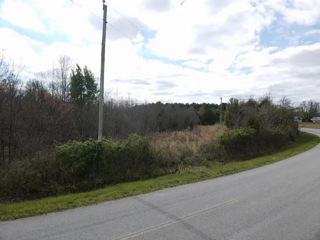 $125,000 | 0 East Roarks Cove Road, Decherd, TN 37324