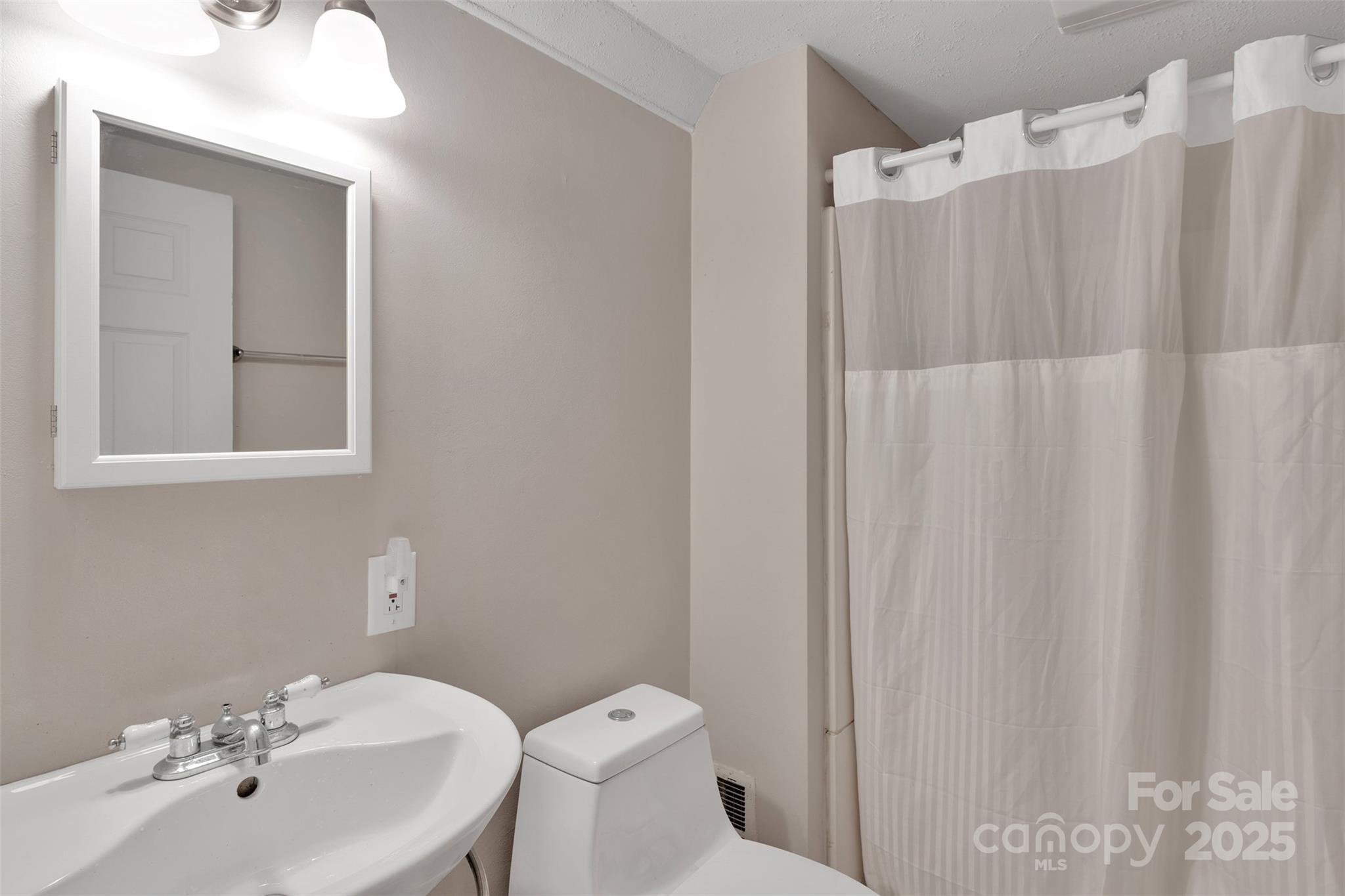 1004 Heather Drive Kannapolis, NC 28083 - Photo 19 of 25