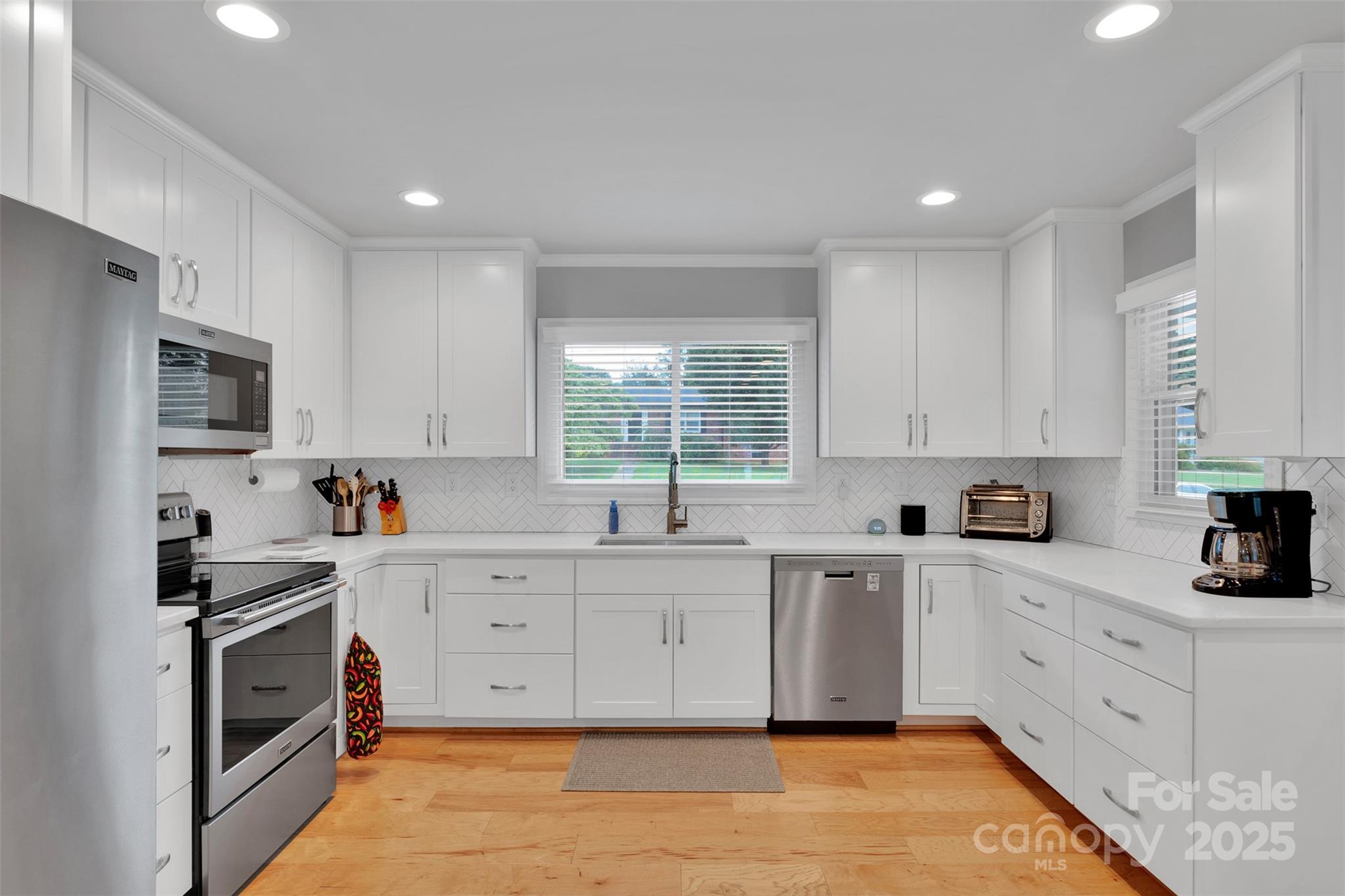 1004 Heather Drive Kannapolis, NC 28083 - Photo 9 of 25