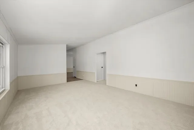 an empty room with an empty space