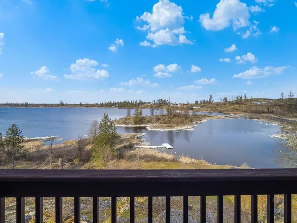 $749,000 | 15005 West Silver Lake Road, Medical Lake, WA 99022