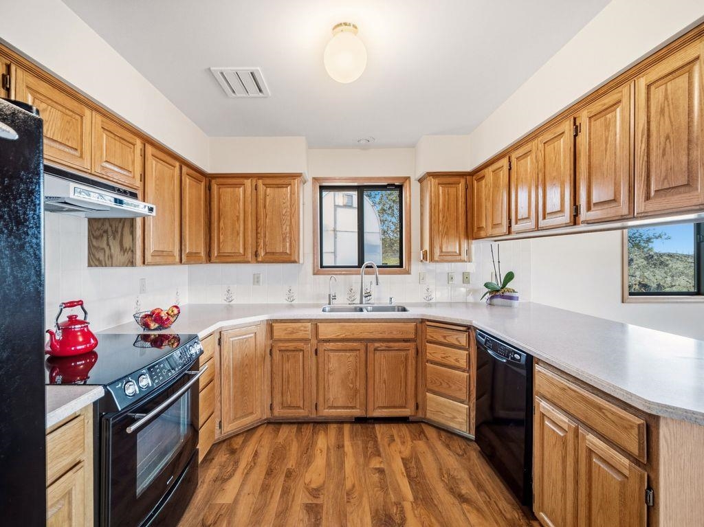 15005 West Silver Lake Road Medical Lake, WA 99022 - Photo 9 of 26