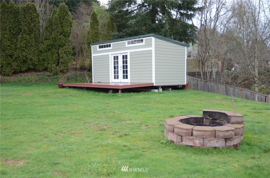 22193 Vine Road Brier, WA 98036 - Photo 21 of 25 Gallery Image 21