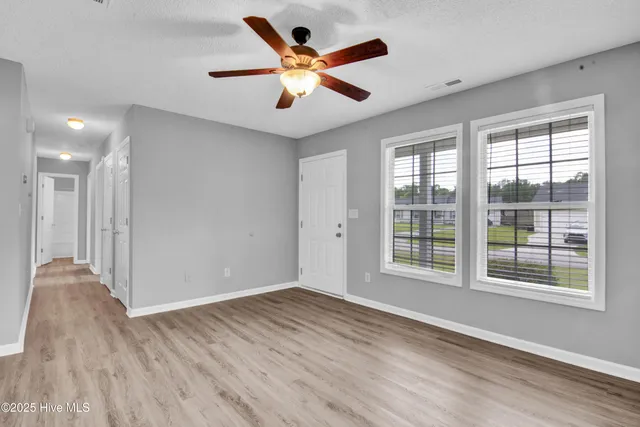 $1,675 | 200 America Court, Jacksonville, NC 28540