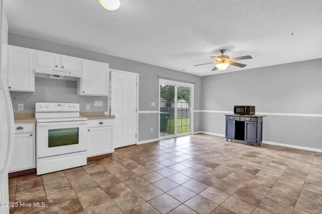 $1,675 | 200 America Court, Jacksonville, NC 28540