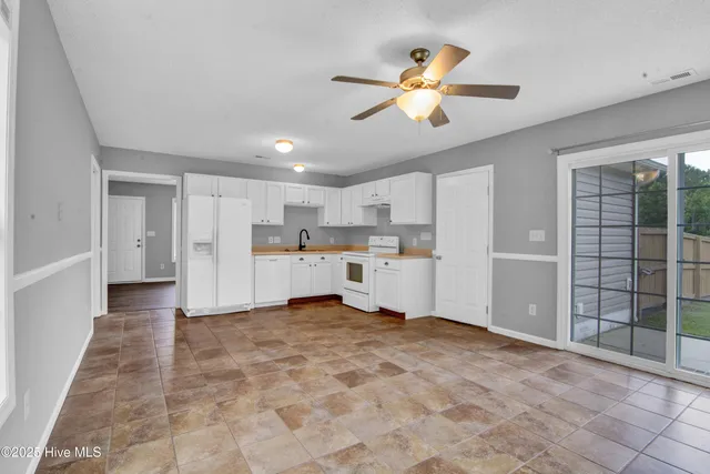 $1,675 | 200 America Court, Jacksonville, NC 28540