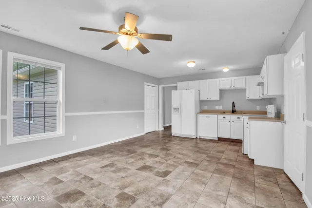 $1,675 | 200 America Court, Jacksonville, NC 28540