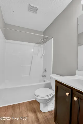 $1,675 | 200 America Court, Jacksonville, NC 28540