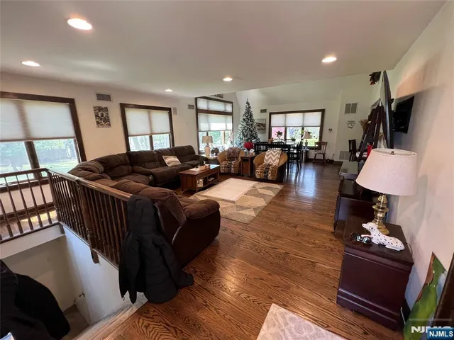 $4,500 | 26 Wayne Street, Montvale, NJ 07645