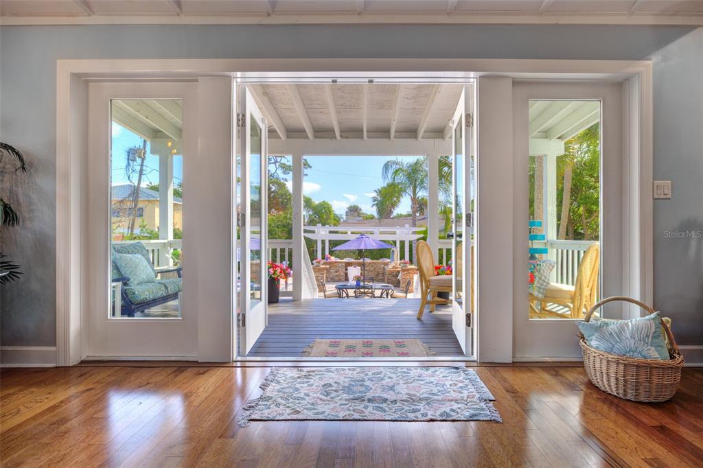 105 Riverside Drive Ormond Beach, FL 32176 - Photo 35 of 100 a living room with furniture and a window