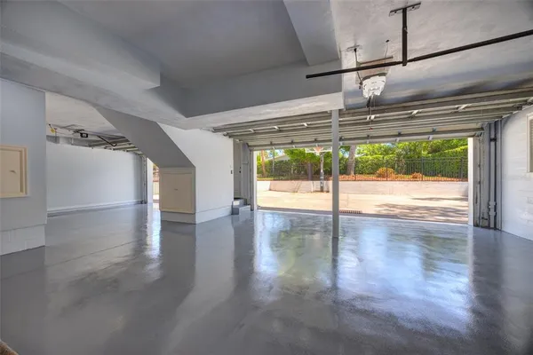 $1,600,000 | 105 Riverside Drive, Ormond Beach, FL 32176