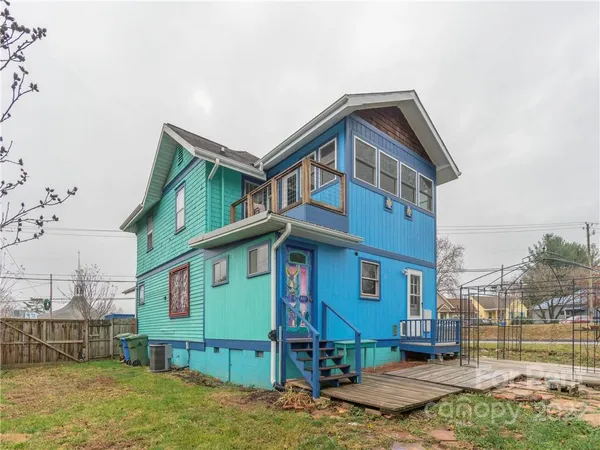 $3,500 | 841 Haywood Road, Asheville, NC 28806